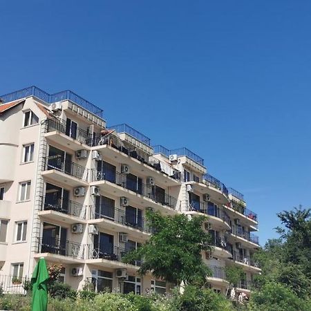 Villa Lazuren Bryag Černomorec Exteriér fotografie